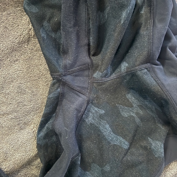 Lululemon Wunder Under Crop *Full-On Luon - Picture 3 of 4